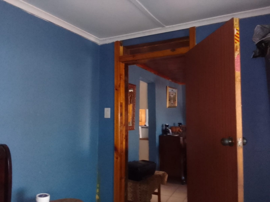 2 Bedroom Property for Sale in Kwazakhele Eastern Cape